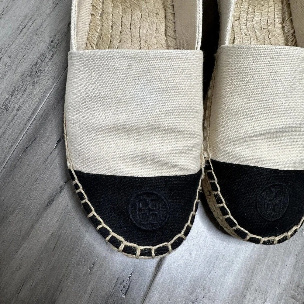 Tory Burch Cap Toe Colorblock Espadrilles Flats Cream & Black Size 9